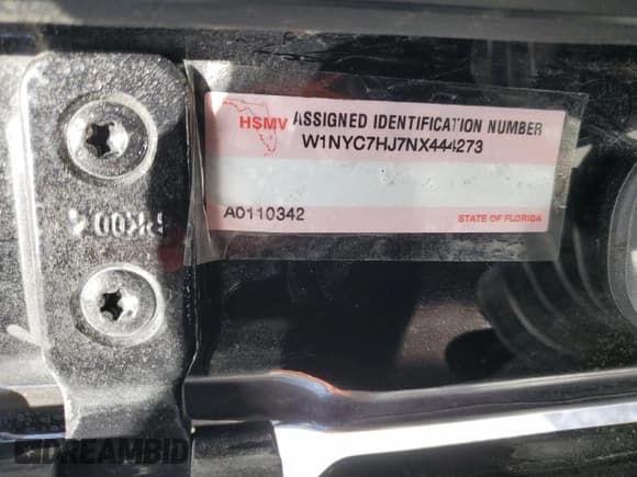 ✅ 2022 Mercedes-Benz G 63 AMG • VIN: W1NYC7HJ7NX444273 • Lot: 48490135. Wystawiony na Copart z przebiegiem 9 596 mil. Bezpłatny archiwum sprzedaży aukcyjnych z USA i szczegółowy raport historii pojazdu na DreamBid. Zdjęcie 12.