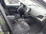 ✅ 2014 Jeep Cherokee Latitude • VIN: 1C4PJLCB5EW126840 • Лот: 43899706. Опубликован ранее на IAAI с пробегом 203 957 миль. Бесплатный доступ к архиву аукционных продаж из США и подробный отчёт об истории автомобиля на DreamBid. Изображение 5.