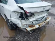 ✅ 2017 Honda Accord Sport SE • VIN: 1HGCR2F1XHA027891 • Lot: 43683702. Listed on IAAI with 147,269 mi. Free auction sales archive from the USA and detailed vehicle history report at DreamBid. Image 6.