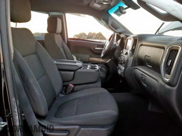 ✅ 2020 Chevrolet Silverado 1500 LT • VIN: 3GCPWCEDXLG294890 • Lot: 90742135. Wystawiony na Copart z przebiegiem Nie podano. Bezpłatny archiwum sprzedaży aukcyjnych z USA i szczegółowy raport historii pojazdu na DreamBid. Zdjęcie 7.