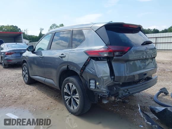 ✅ 2023 Nissan Rogue SV • VIN: 5N1BT3BA0PC860864 • Лот: 42873702. Опубликован ранее на IAAI с пробегом 27 888 миль. Бесплатный доступ к архиву аукционных продаж из США и подробный отчёт об истории автомобиля на DreamBid. Изображение 3.