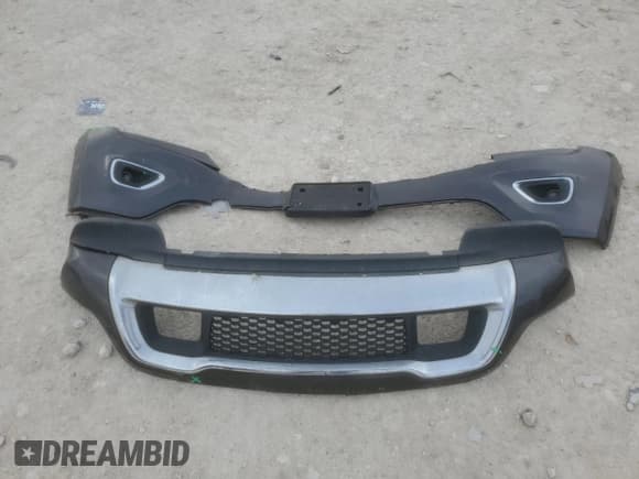 ✅ 2015 Jeep Grand Cherokee Overland • VIN: 1C4RJFCG6FC848097 • Lot: 47168705. Listed on Copart with 102,758 mi. Free auction sales archive from the USA and detailed vehicle history report at DreamBid. Image 13.