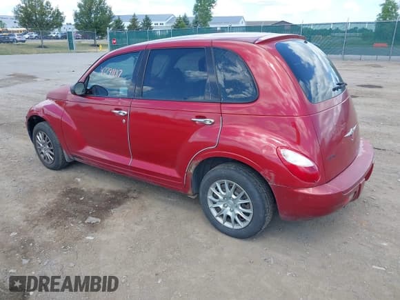 ✅ 2008 Chrysler PT Cruiser • VIN: 3A8FY48BX8T229079 • Lot: 42791887. Listed on IAAI with 249,670 mi. Free auction sales archive from the USA and detailed vehicle history report at DreamBid. Image 3.