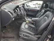 ✅ 2013 Audi Q7 Premium Plus • VIN: WA1LGAFE1DD004097 • Lot: 95960875. Wystawiony na Copart z przebiegiem 124 174 mil. Bezpłatny archiwum sprzedaży aukcyjnych z USA i szczegółowy raport historii pojazdu na DreamBid. Zdjęcie 7.