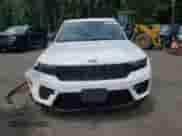 2023 Jeep Grand Cherokee Altitude X with VIN 1C4RJHAG2P8882976, listed as a Copart auction lot 64212725 with 28,574 mi miles and Salvage title. Bid and sale history available at DreamBid. Image 5.