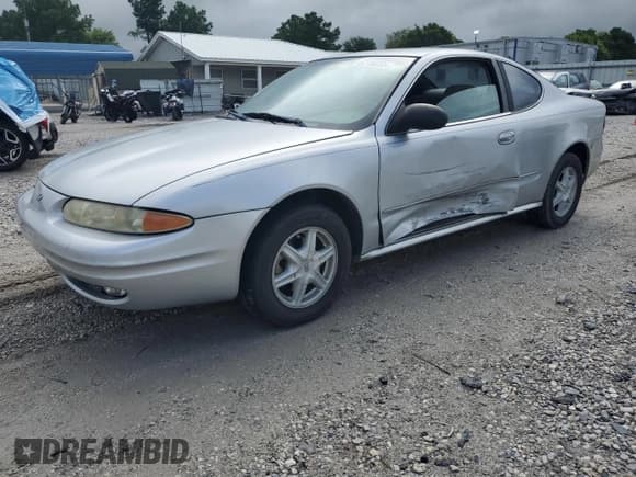 ✅ 2003 Oldsmobile Alero GL1 • VIN: 1G3NL12F03C137835 • Lot: 82158295. Wystawiony na Copart z przebiegiem 213 537 mil. Bezpłatny archiwum sprzedaży aukcyjnych z USA i szczegółowy raport historii pojazdu na DreamBid. Zdjęcie 1.