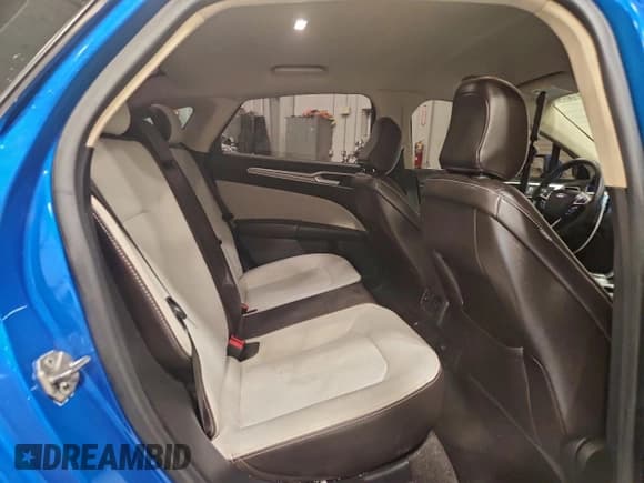 ✅ 2020 Ford Fusion SE • VIN: 3FA6P0HD1LR220190 • Lot: 93831035. Listed on Copart with 85,961 mi. Free auction sales archive from the USA and detailed vehicle history report at DreamBid. Image 10.