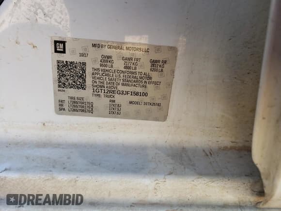 ✅ 2018 GMC Sierra 2500HD • VIN: 1GT12REG3JF158100 • Lot: 87925645. Wystawiony na Copart z przebiegiem Nie podano. Bezpłatny archiwum sprzedaży aukcyjnych z USA i szczegółowy raport historii pojazdu na DreamBid. Zdjęcie 13.