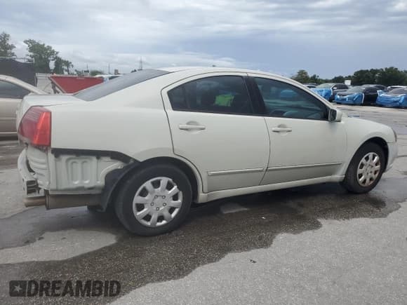 ✅ 2006 Mitsubishi Galant ES • VIN: 4A3AB36F46E072386 • Lot: 85524155. Wystawiony na Copart z przebiegiem 132 306 mil. Bezpłatny archiwum sprzedaży aukcyjnych z USA i szczegółowy raport historii pojazdu na DreamBid. Zdjęcie 3.