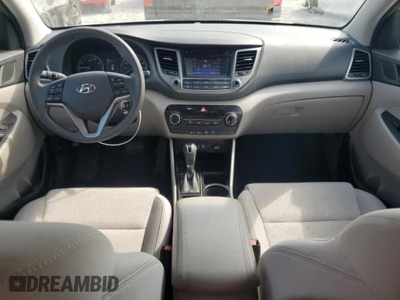 ✅ 2017 Hyundai Tucson Sport • VIN: KM8J3CA25HU273285 • Лот: 86444545. Опубликован ранее на Copart с пробегом 136 032 миль. Бесплатный доступ к архиву аукционных продаж из США и подробный отчёт об истории автомобиля на DreamBid. Изображение 8.