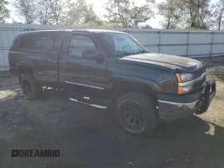 ✅ 2005 Chevrolet Silverado 1500 Work Truck • VIN: 1GCEK14Z65Z201063 • Лот: 75248474. Опубликован ранее на Copart с пробегом 325 198 миль. Бесплатный доступ к архиву аукционных продаж из США и подробный отчёт об истории автомобиля на DreamBid. Изображение 4.
