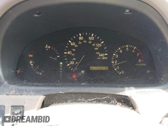 ✅ 2002 Lexus RX 300 • VIN: JTJHF10U620236565 • Lot: 42489433. Listed on IAAI with 236,210 mi. Free auction sales archive from the USA and detailed vehicle history report at DreamBid. Image 7.