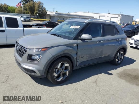 ✅ 2022 Hyundai Venue Limited • VIN: KMHRC8A32NU150676 • Lot: 58206545. Listed on Copart with 53,797 mi. Free auction sales archive from the USA and detailed vehicle history report at DreamBid. Image 1.
