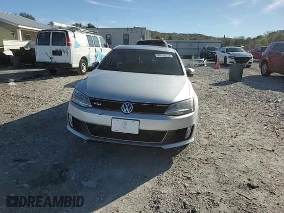 ✅ 2015 Volkswagen Jetta GLI SE • VIN: 3VW4T7AJ9FM262966 • Lot: 80228514. Listed on Copart with 136,775 mi. Free auction sales archive from the USA and detailed vehicle history report at DreamBid. Image 10.