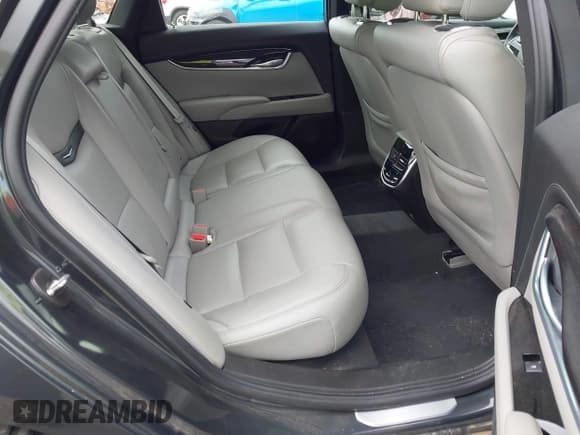 ✅ 2013 Cadillac XTS Premium • VIN: 2G61T5S32D9142784 • Лот: 42616365. Опубликован ранее на IAAI с пробегом 98 512 миль. Бесплатный доступ к архиву аукционных продаж из США и подробный отчёт об истории автомобиля на DreamBid. Изображение 8.