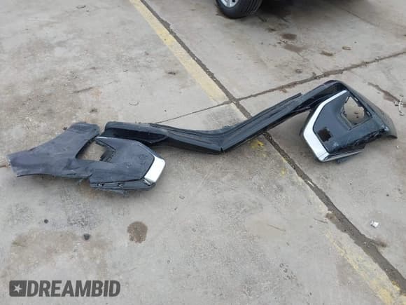 ✅ 2021 Mitsubishi Mirage ES • VIN: ML32AUHJ0MH012783 • Lot: 42091928. Wystawiony na IAAI z przebiegiem 58 325 mil. Bezpłatny archiwum sprzedaży aukcyjnych z USA i szczegółowy raport historii pojazdu na DreamBid. Zdjęcie 12.