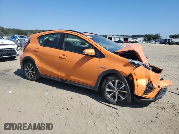 ✅ 2018 Toyota Prius Two • VIN: JTDKDTB37J1619860 • Lot: 86095045. Wystawiony na Copart z przebiegiem Nie podano. Bezpłatny archiwum sprzedaży aukcyjnych z USA i szczegółowy raport historii pojazdu na DreamBid. Zdjęcie 4.