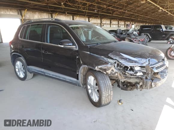 ✅ 2016 Volkswagen Tiguan S • VIN: WVGAV7AX0GW577480 • Lot: 85587935. Listed on Copart with 158,803 mi. Free auction sales archive from the USA and detailed vehicle history report at DreamBid. Image 4.