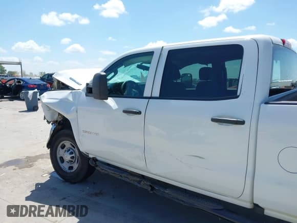 ✅ 2016 Chevrolet Silverado 2500HD Work Truck • VIN: 1GC1CUE8XGF134765 • Lot: 42848124. Listed on IAAI with 234,292 mi. Free auction sales archive from the USA and detailed vehicle history report at DreamBid. Image 20.