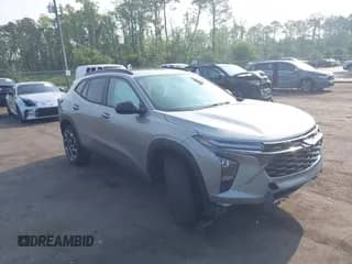 2024 Chevrolet Trax 2RS with VIN KL77LJE22RC088001, listed as a IAAI auction lot 42391903 with 12,636 mi miles and . Bid and sale history available at DreamBid. Image 1.