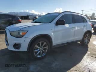 2013 Mitsubishi Outlander LE с VIN 4A4AP5AU0DE022676, выставлен на аукционе Copart как лот 86818835 с пробегом 221 484 миль миль и Списание • Salvage title. История ставок и продаж доступна на DreamBid. Изображение 1.