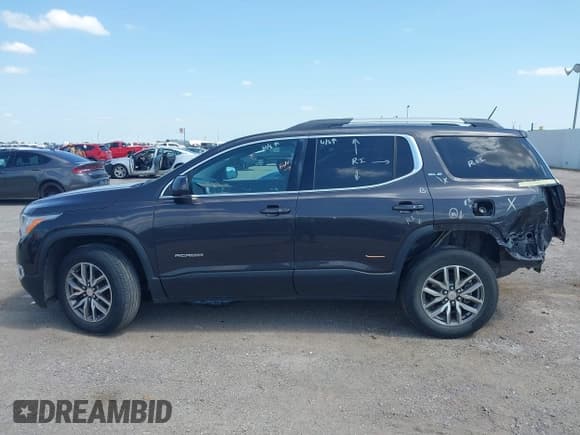 ✅ 2019 GMC Acadia SLE • VIN: 1GKKNSLA9KZ185369 • Lot: 42508328. Wystawiony na IAAI z przebiegiem 88 645 mil. Bezpłatny archiwum sprzedaży aukcyjnych z USA i szczegółowy raport historii pojazdu na DreamBid. Zdjęcie 15.