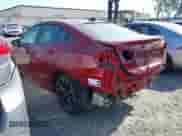 2019 Chevrolet Cruze Premier z VIN 1G1BF5SM2K7130305, wystawiony jako IAAI lot #42581601 z przebiegiem 15 743 mil mil oraz . Historia ofert i sprzedaży dostępna na DreamBid. Obrazek 3.