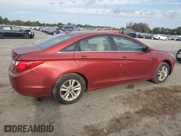 ✅ 2012 Hyundai Sonata GLS • VIN: 5NPEB4AC8CH498018 • Lot: 75205304. Listed on Copart with 252,586 mi. Free auction sales archive from the USA and detailed vehicle history report at DreamBid. Image 3.
