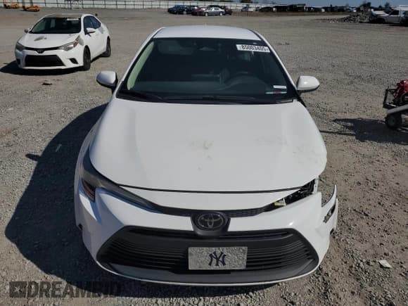 ✅ 2024 Toyota Corolla LE • VIN: 5YFB4MDE6RP109575 • Lot: 85003405. Listed on Copart with 44,761 mi. Free auction sales archive from the USA and detailed vehicle history report at DreamBid. Image 5.