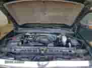 2015 Chevrolet Silverado 2500HD Work Truck z VIN 1GC1KUEG9FF652049, wystawiony jako Copart lot #55610725 z przebiegiem 109 563 mil mil oraz Szkoda całkowita • Salvage title. Historia ofert i sprzedaży dostępna na DreamBid. Obrazek 11.