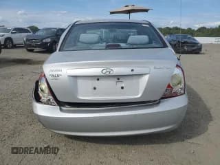 ✅ 2004 Hyundai Elantra GLS • VIN: KMHDN46D34U716390 • Lot: 70503985. Wystawiony na Copart z przebiegiem 33 984 mil. Bezpłatny archiwum sprzedaży aukcyjnych z USA i szczegółowy raport historii pojazdu na DreamBid. Zdjęcie 6.
