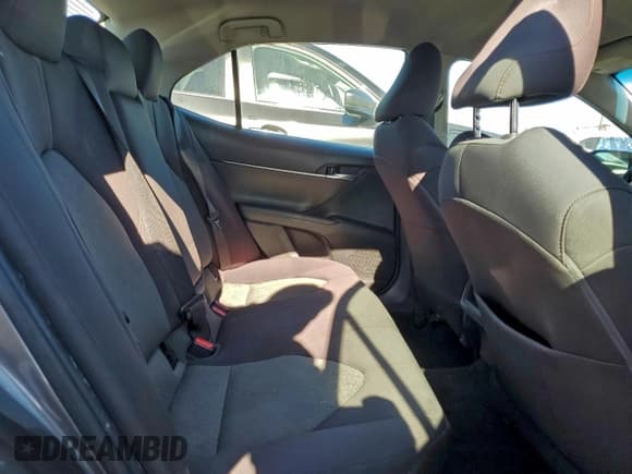 ✅ 2019 Toyota Camry SE • VIN: 4T1B11HK3KU825054 • Лот: 95666565. Опубликован ранее на Copart с пробегом 152 831 миль. Бесплатный доступ к архиву аукционных продаж из США и подробный отчёт об истории автомобиля на DreamBid. Изображение 10.