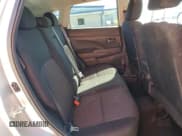 ✅ 2022 Mitsubishi Outlander ES • VIN: JA4APUAU5NU021929 • Лот: 87430875. Опубликован ранее на Copart с пробегом 54 578 миль. Бесплатный доступ к архиву аукционных продаж из США и подробный отчёт об истории автомобиля на DreamBid. Изображение 11.