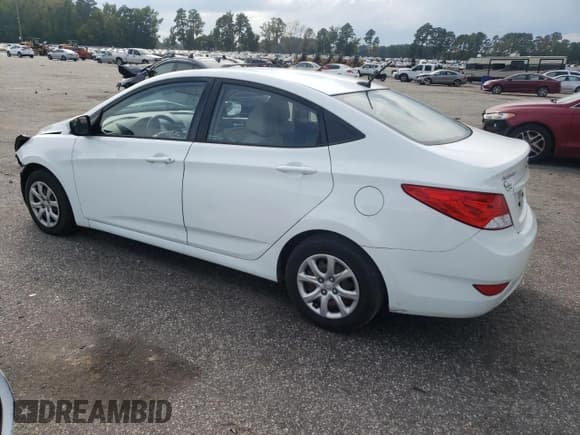 ✅ 2014 Hyundai Accent GLS • VIN: KMHCT4AE9EU766729 • Лот: 72784674. Опубликован ранее на Copart с пробегом 97 276 миль. Бесплатный доступ к архиву аукционных продаж из США и подробный отчёт об истории автомобиля на DreamBid. Изображение 2.