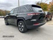 ✅ 2024 Jeep Grand Cherokee • VIN: 1C4RJYB62R8942747 • Лот: 90841325. Опубликован ранее на Copart с пробегом 15 555 миль. Бесплатный доступ к архиву аукционных продаж из США и подробный отчёт об истории автомобиля на DreamBid. Изображение 2.