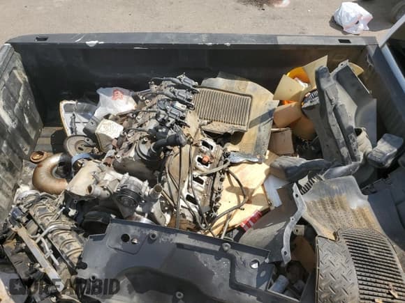 ✅ 2013 Chevrolet Silverado 2500HD Work Truck • VIN: 1GC2KVCG0DZ366874 • Lot: 69971355. Wystawiony na Copart z przebiegiem 240 369 mil. Bezpłatny archiwum sprzedaży aukcyjnych z USA i szczegółowy raport historii pojazdu na DreamBid. Zdjęcie 12.