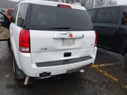 ✅ 2006 Saturn VUE • VIN: 5GZCZ53426S895629 • Lot: 41567279. Wystawiony na IAAI z przebiegiem 157 126 mil. Bezpłatny archiwum sprzedaży aukcyjnych z USA i szczegółowy raport historii pojazdu na DreamBid. Zdjęcie 6.