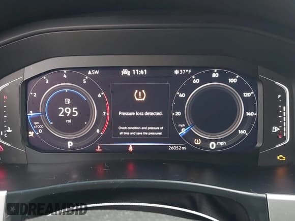 ✅ 2023 Volkswagen Atlas SE • VIN: 1V2WR2CA3PC507742 • Lot: 41282782. Listed on IAAI with 26,052 mi. Free auction sales archive from the USA and detailed vehicle history report at DreamBid. Image 7.