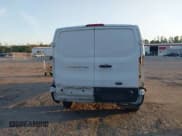 ✅ 2020 Ford Transit Cargo • VIN: 1FTBR1Y81LKB45460 • Lot: 41496961. Wystawiony na IAAI z przebiegiem 45 534 mil. Bezpłatny archiwum sprzedaży aukcyjnych z USA i szczegółowy raport historii pojazdu na DreamBid. Zdjęcie 6.