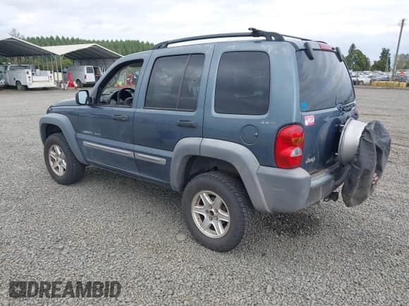 ✅ 2002 Jeep Liberty Sport • VIN: 1J8GL48K82W144262 • Лот: 43372357. Опубликован ранее на IAAI с пробегом 153 478 миль. Бесплатный доступ к архиву аукционных продаж из США и подробный отчёт об истории автомобиля на DreamBid. Изображение 3.