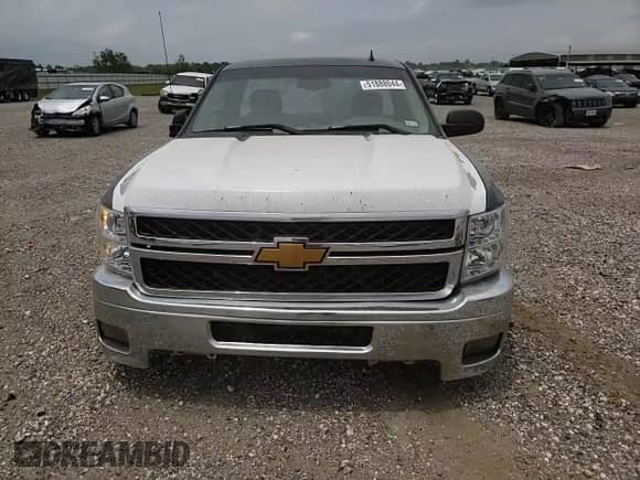 2008 Chevrolet Silverado 1500 Work Truck with VIN 1GCEC14X48Z192606, listed as a Copart auction lot 78274424 with 212,546 mi miles and Salvage title. Bid and sale history available at DreamBid. Image 10.