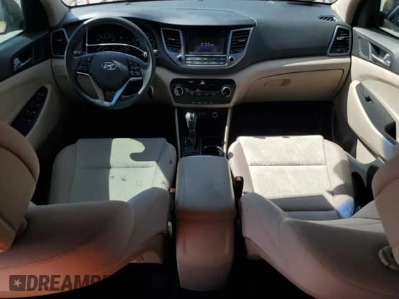 2016 Hyundai Tucson Sport с VIN KM8J33A26GU201462, выставлен на аукционе Copart как лот 84285965 с пробегом 63 017 миль миль и Списание • Salvage title. История ставок и продаж доступна на DreamBid. Изображение 8.