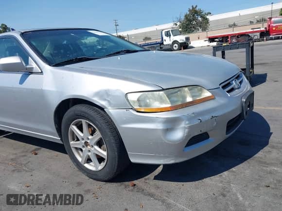 2001 Honda Accord EX с VIN 1HGCG22581A030437, выставлен на аукционе IAAI как лот 42987545 с пробегом 209 617 миль миль и . История ставок и продаж доступна на DreamBid. Изображение 6.