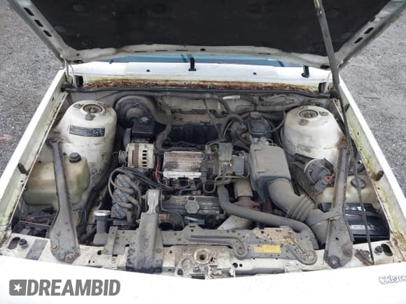 ✅ 1993 Oldsmobile Cutlass Ciera S • VIN: 1G3AG54N1P6455773 • Lot: 42340327. Wystawiony na IAAI z przebiegiem 107 933 mil. Bezpłatny archiwum sprzedaży aukcyjnych z USA i szczegółowy raport historii pojazdu na DreamBid. Zdjęcie 10.