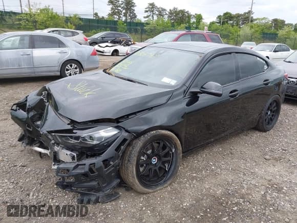 ✅ 2022 BMW 2 Series 228i xDrive • VIN: WBA73AK00N7K44428 • Lot: 42305739. Listed on IAAI with 30,723 mi. Free auction sales archive from the USA and detailed vehicle history report at DreamBid. Image 2.