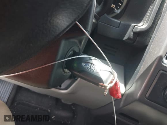 ✅ 2016 Ford F-150 XLT • VIN: 1FTEW1EFXGFB95152 • Lot: 42277177. Listed on IAAI with 169,359 mi. Free auction sales archive from the USA and detailed vehicle history report at DreamBid. Image 11.