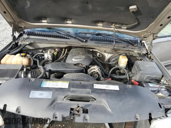 ✅ 2001 Chevrolet Silverado 1500 • VIN: 2GCEC19V011105144 • Лот: 80455074. Опубликован ранее на Copart с пробегом 171 221 миль. Бесплатный доступ к архиву аукционных продаж из США и подробный отчёт об истории автомобиля на DreamBid. Изображение 12.