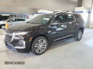 ✅ 2022 Chevrolet Traverse High Country • VIN: 1GNEVNKWXNJ192980 • Lot: 89538185. Wystawiony na Copart z przebiegiem 26 098 mil. Bezpłatny archiwum sprzedaży aukcyjnych z USA i szczegółowy raport historii pojazdu na DreamBid. Zdjęcie 1.