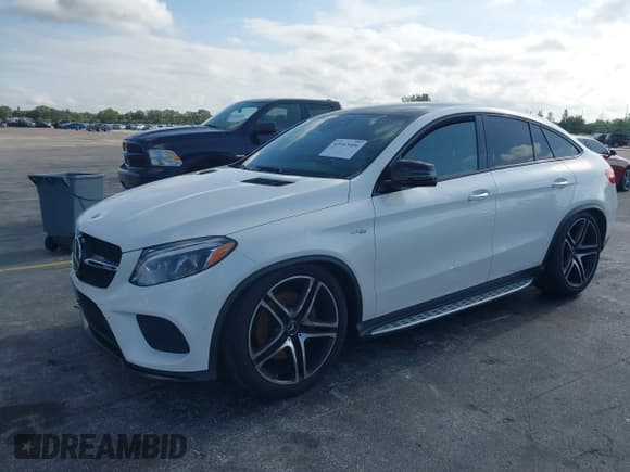 ✅ 2018 Mercedes-Benz GLE 43 AMG • VIN: 4JGED6EB3JA116579 • Lot: 42163406. Listed on IAAI with 134,555 mi. Free auction sales archive from the USA and detailed vehicle history report at DreamBid. Image 18.