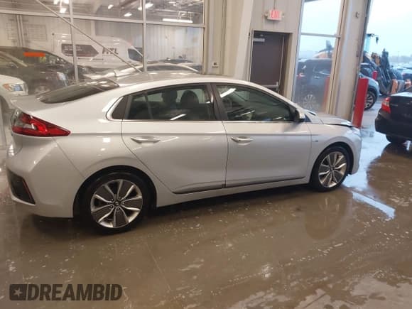 ✅ 2018 Hyundai Ioniq Limited • VIN: KMHC05LC0JU059992 • Лот: 43524179. Опубликован ранее на IAAI с пробегом 159 100 миль. Бесплатный доступ к архиву аукционных продаж из США и подробный отчёт об истории автомобиля на DreamBid. Изображение 13.